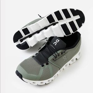 BRAND NEW Men's Cloud 5 Sneaker Size 12.5